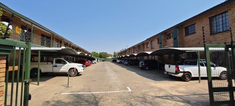 1 Bedroom Property for Sale in Kannoniers Park North West